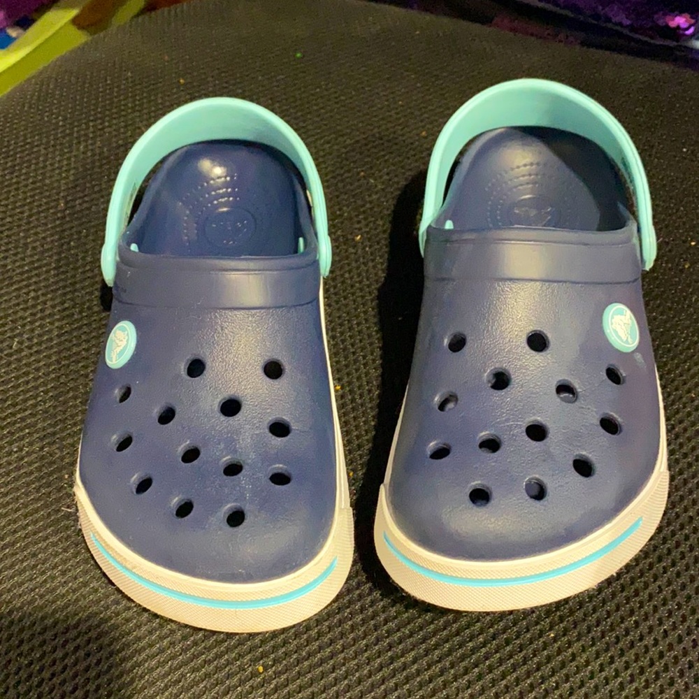 Brand new without tags girls Crocs size 12-13